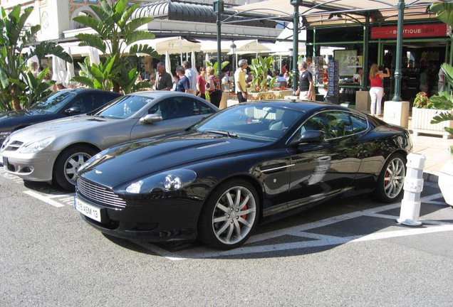 Aston Martin DB9