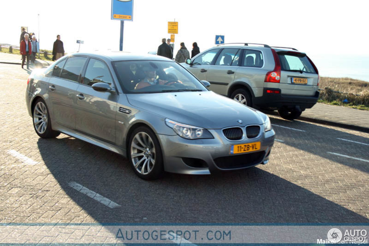 BMW M5 E60 2005