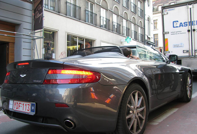 Aston Martin V8 Vantage Roadster