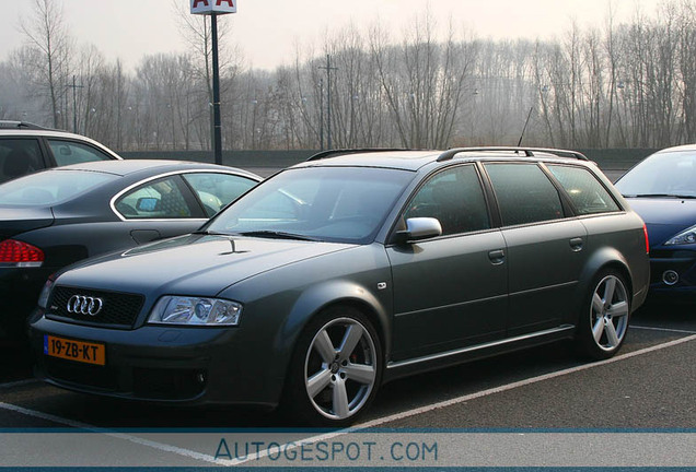 Audi RS6 Avant C5