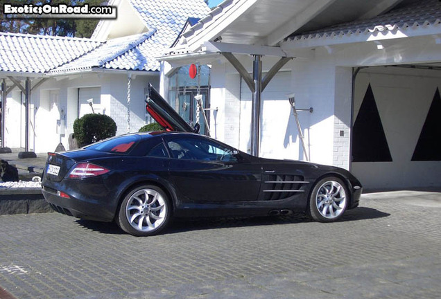 Mercedes-Benz SLR McLaren