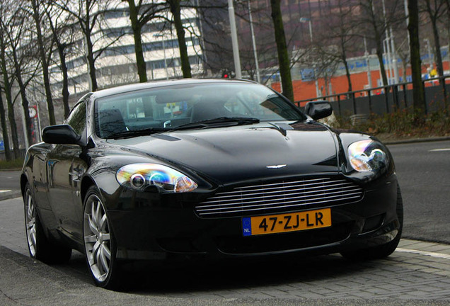 Aston Martin DB9