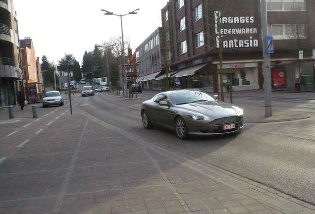 Aston Martin DB9