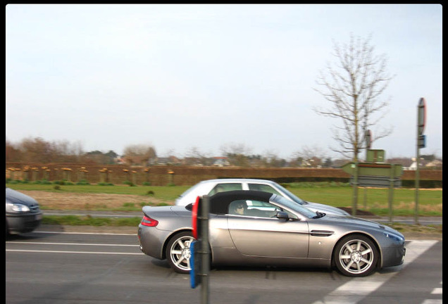 Aston Martin V8 Vantage Roadster