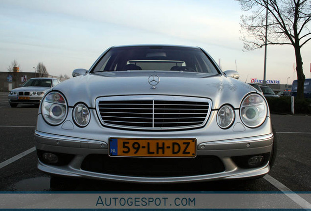 Mercedes-Benz E 55 AMG