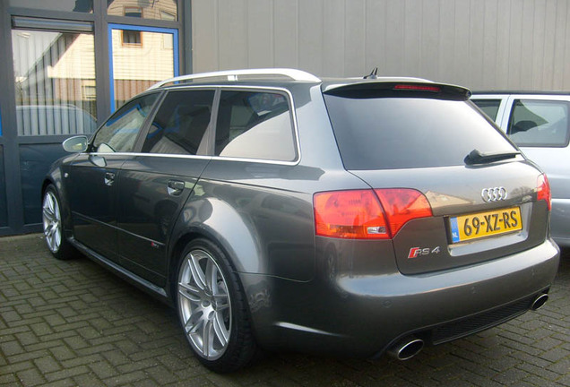 Audi RS4 Avant B7