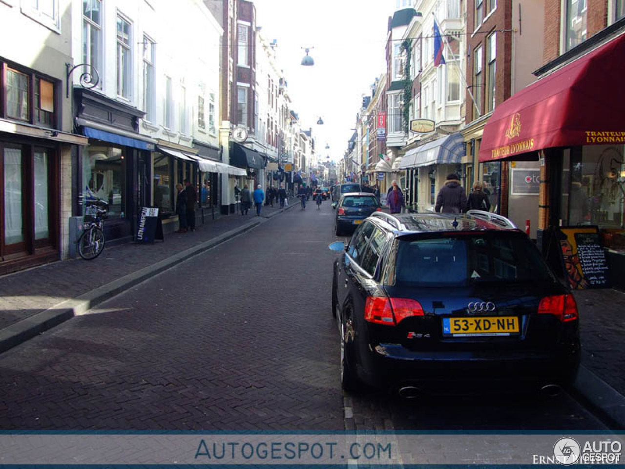 Audi RS4 Avant B7