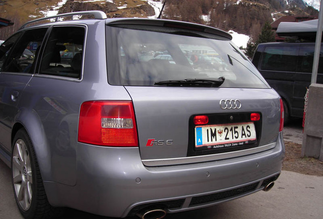 Audi RS6 Avant C5