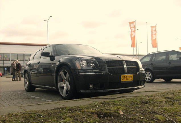 Dodge Magnum SRT-8