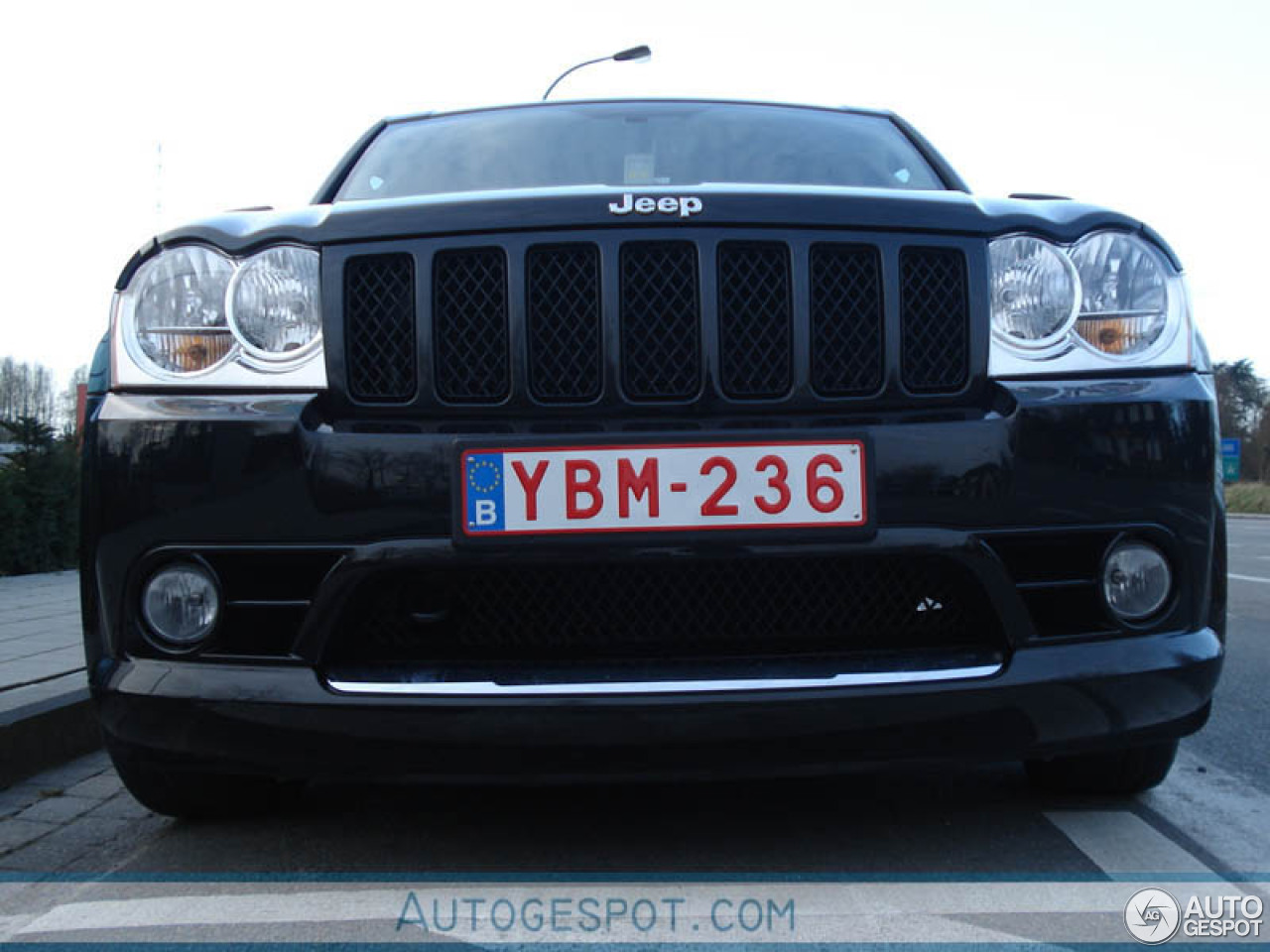 Jeep Grand Cherokee SRT-8 2005