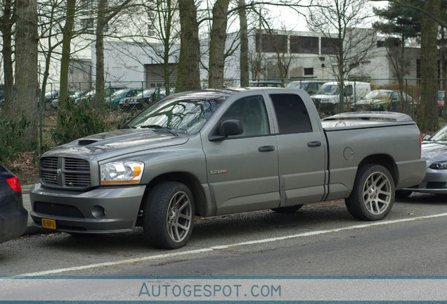 Dodge RAM SRT-10 Quad-Cab