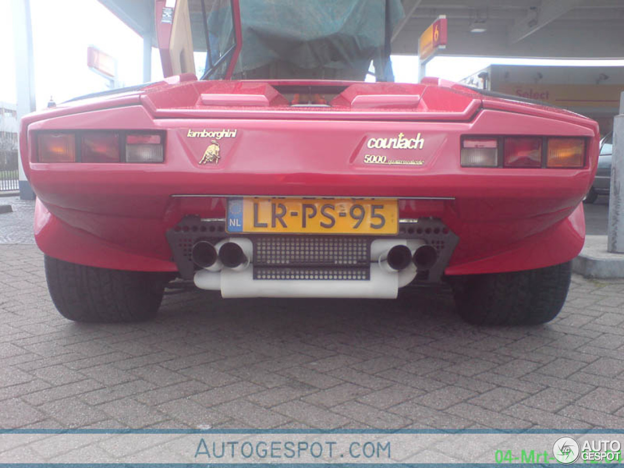 Lamborghini Countach and Porsche 996 Turbo with notable histories