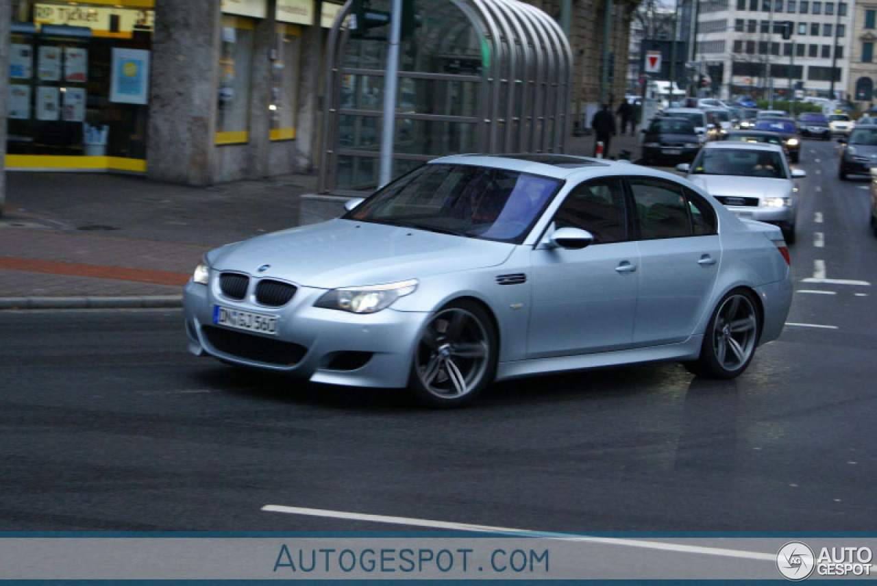 BMW M5 E60 2005