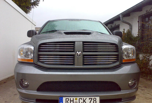 Dodge RAM SRT-10 Quad-Cab