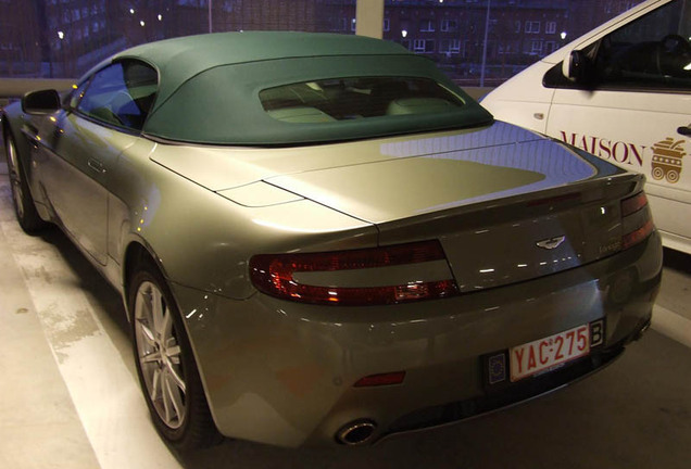 Aston Martin V8 Vantage Roadster