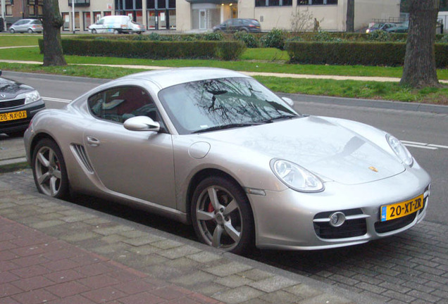 Porsche 987 Cayman S