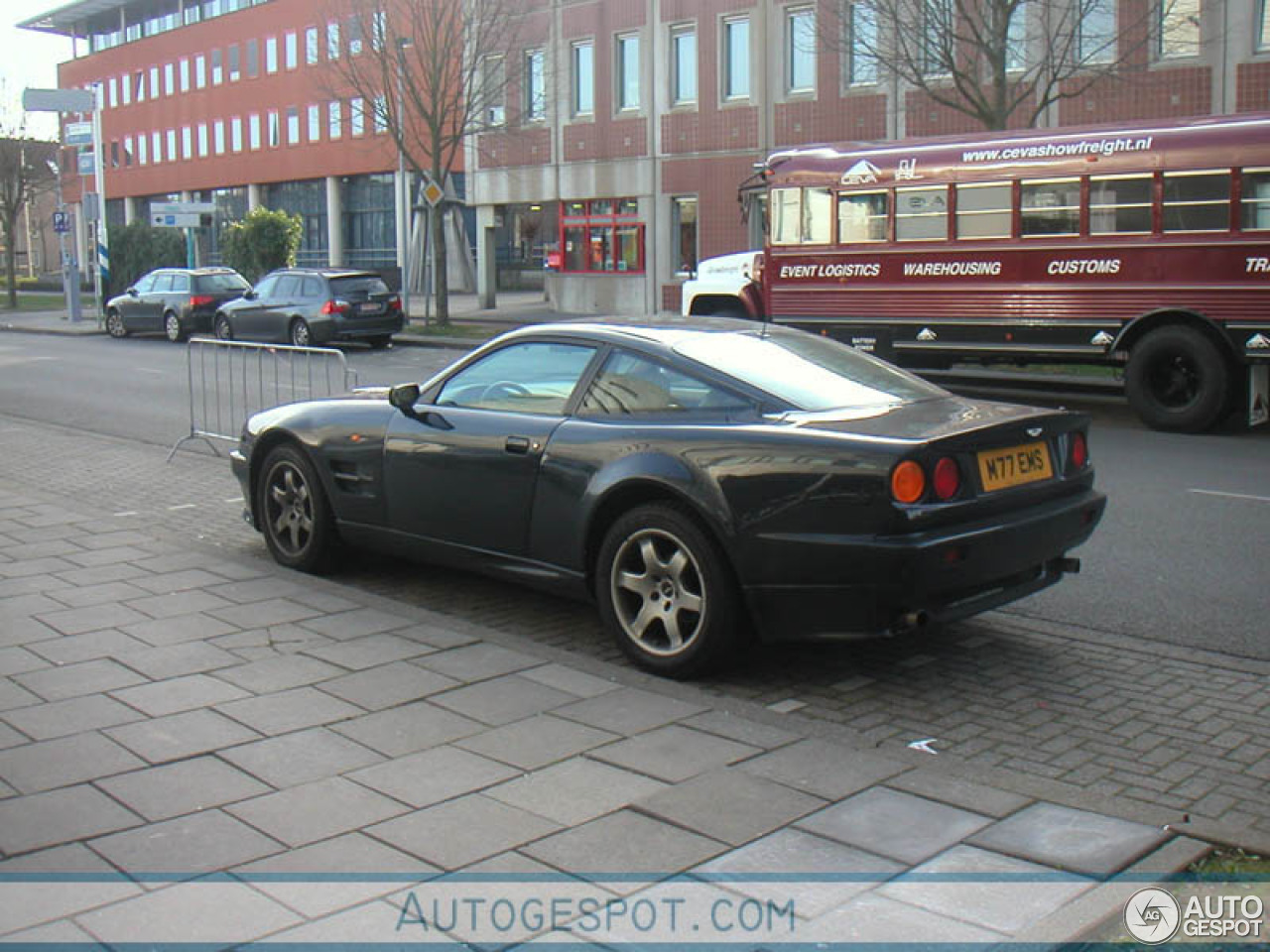 Aston Martin V8 Vantage 1994-1999