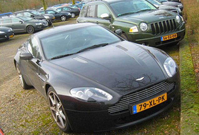 Aston Martin V8 Vantage