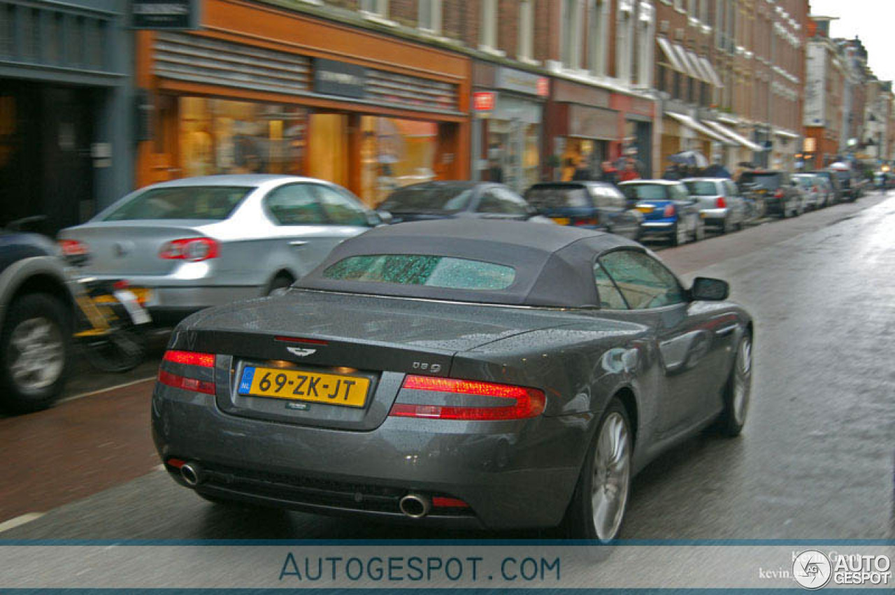 Aston Martin DB9 Volante