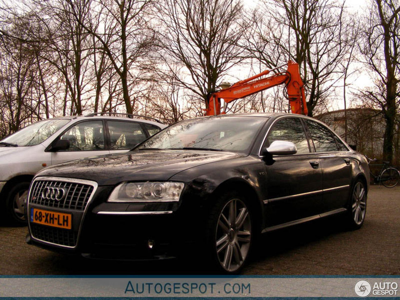 Audi S8 D3