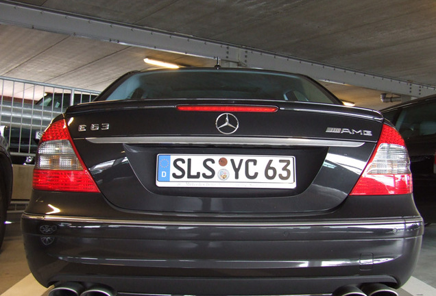 Mercedes-Benz E 63 AMG