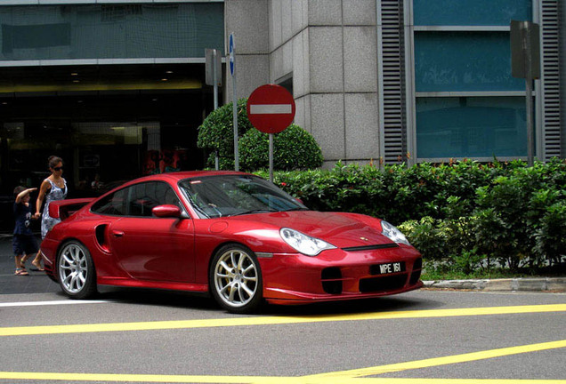 Porsche 996 GT2