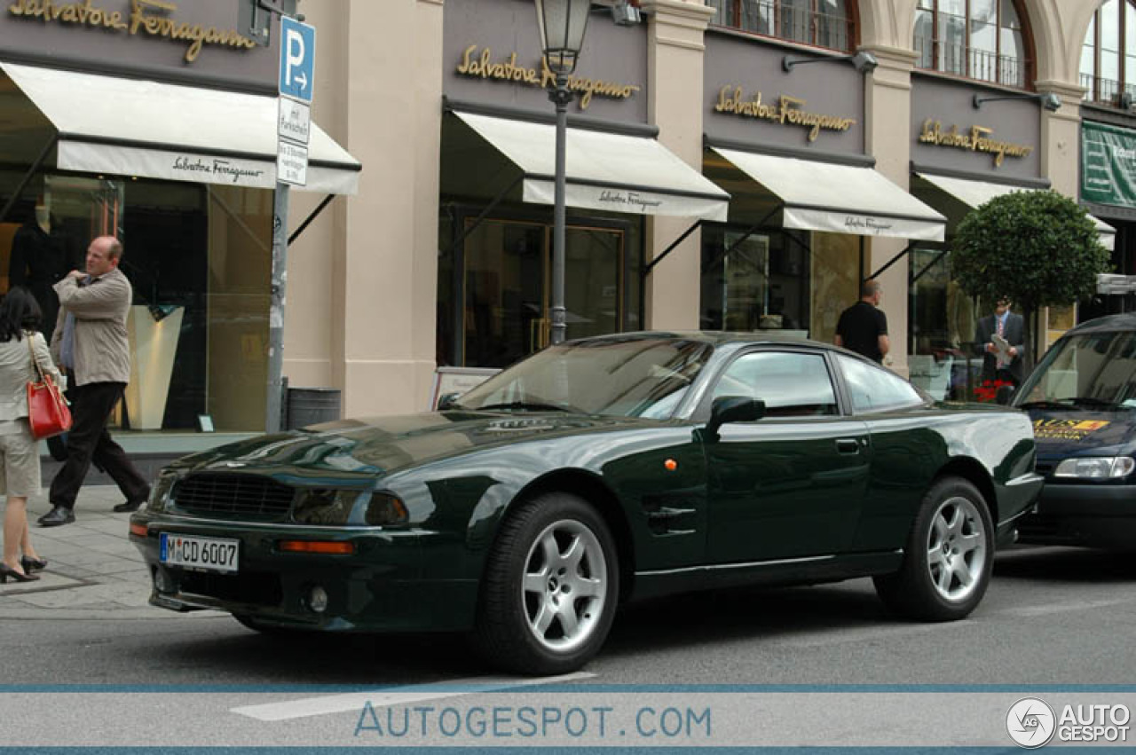 Aston Martin V8 Coupe