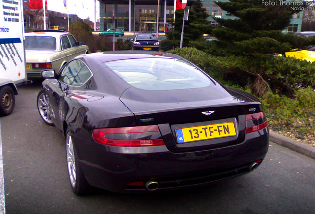 Aston Martin DB9