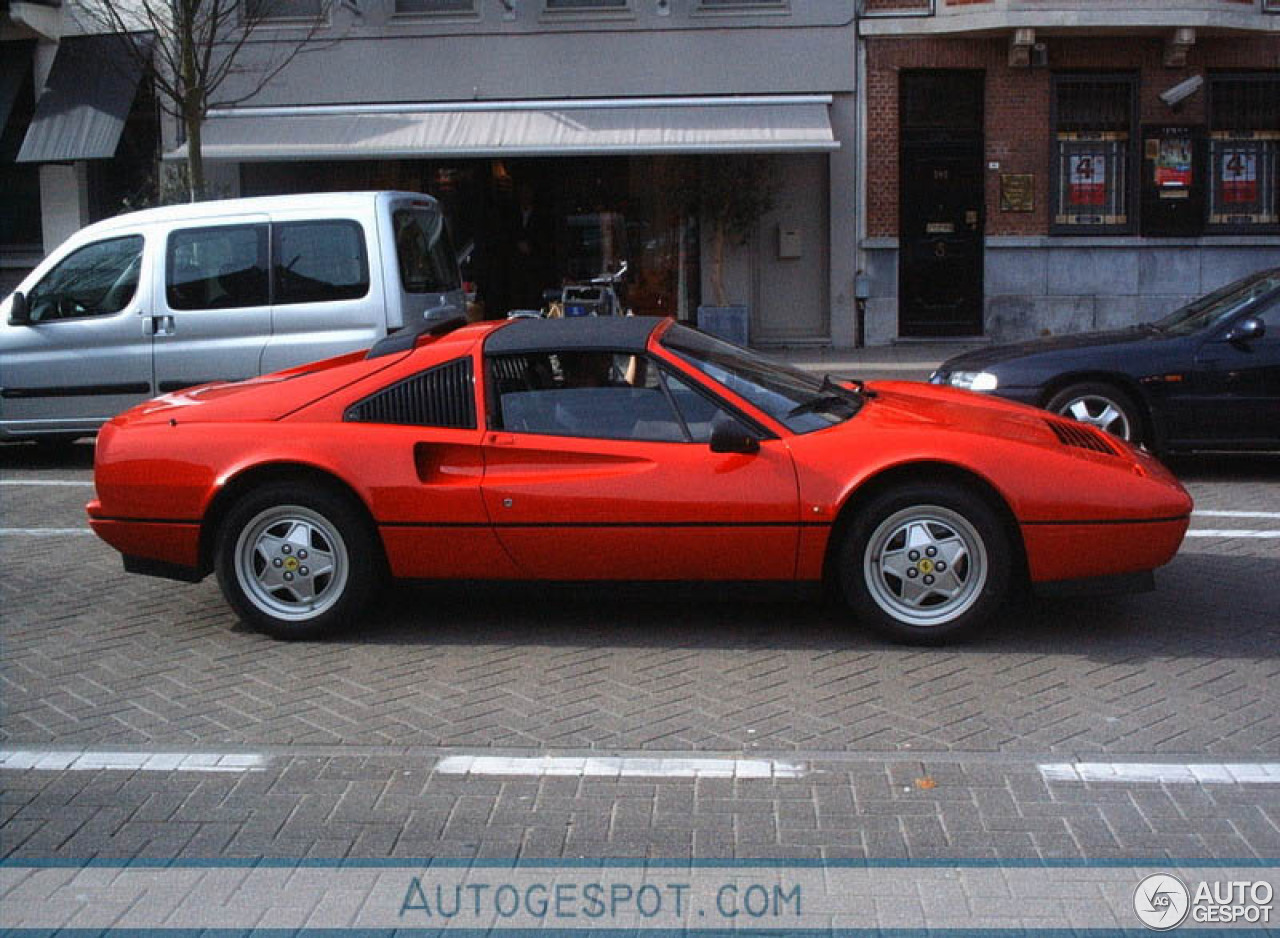 Ferrari 328 GTS