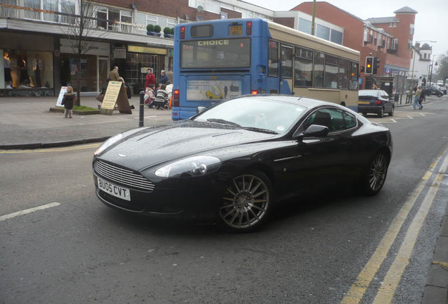 Aston Martin DB9