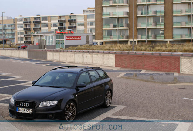 Audi RS4 Avant B7