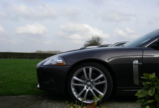 Jaguar XKR 2006