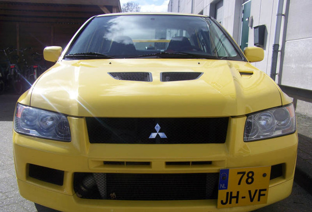 Mitsubishi Lancer Evolution VII GSR