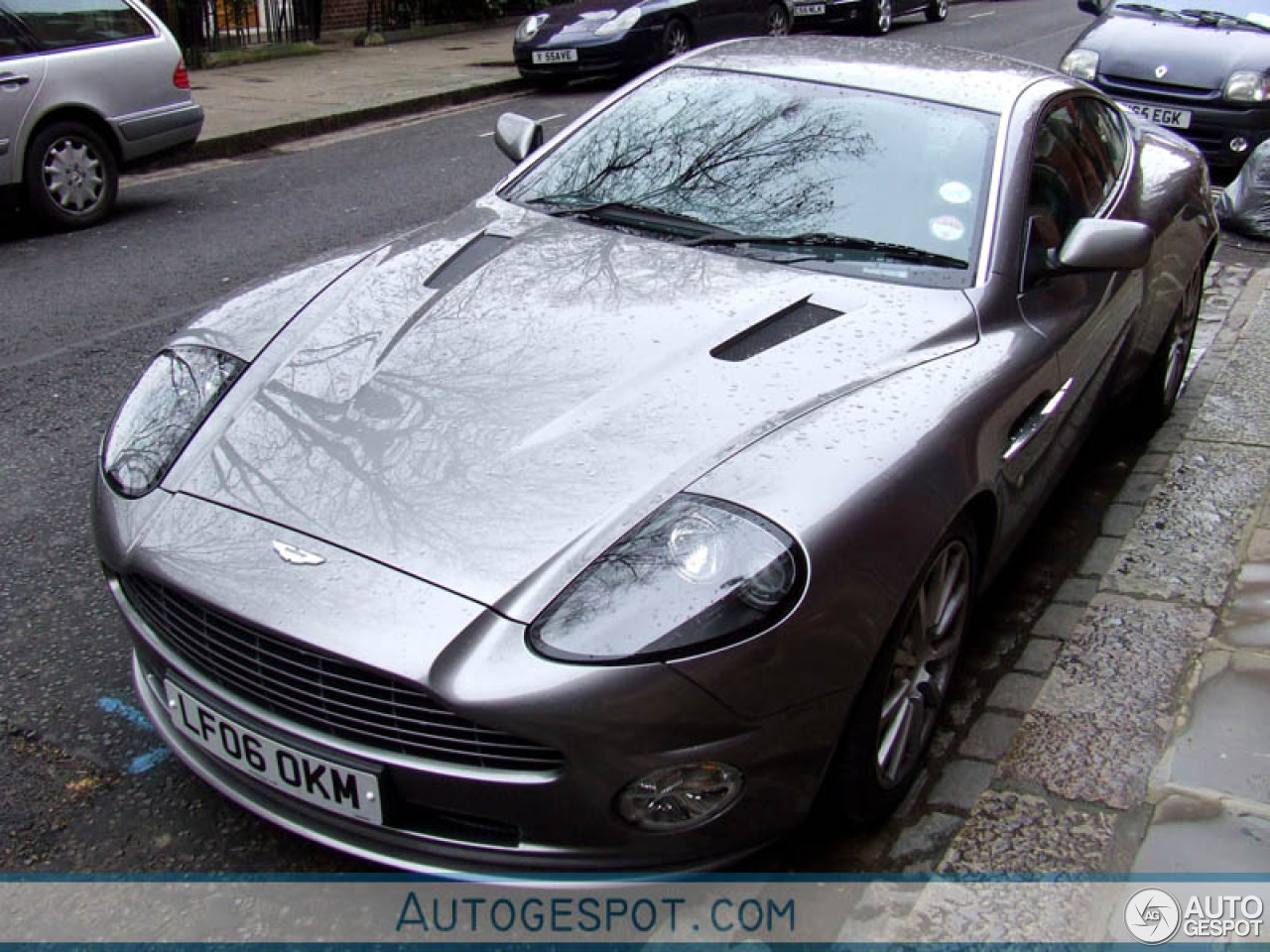 Aston Martin Vanquish S