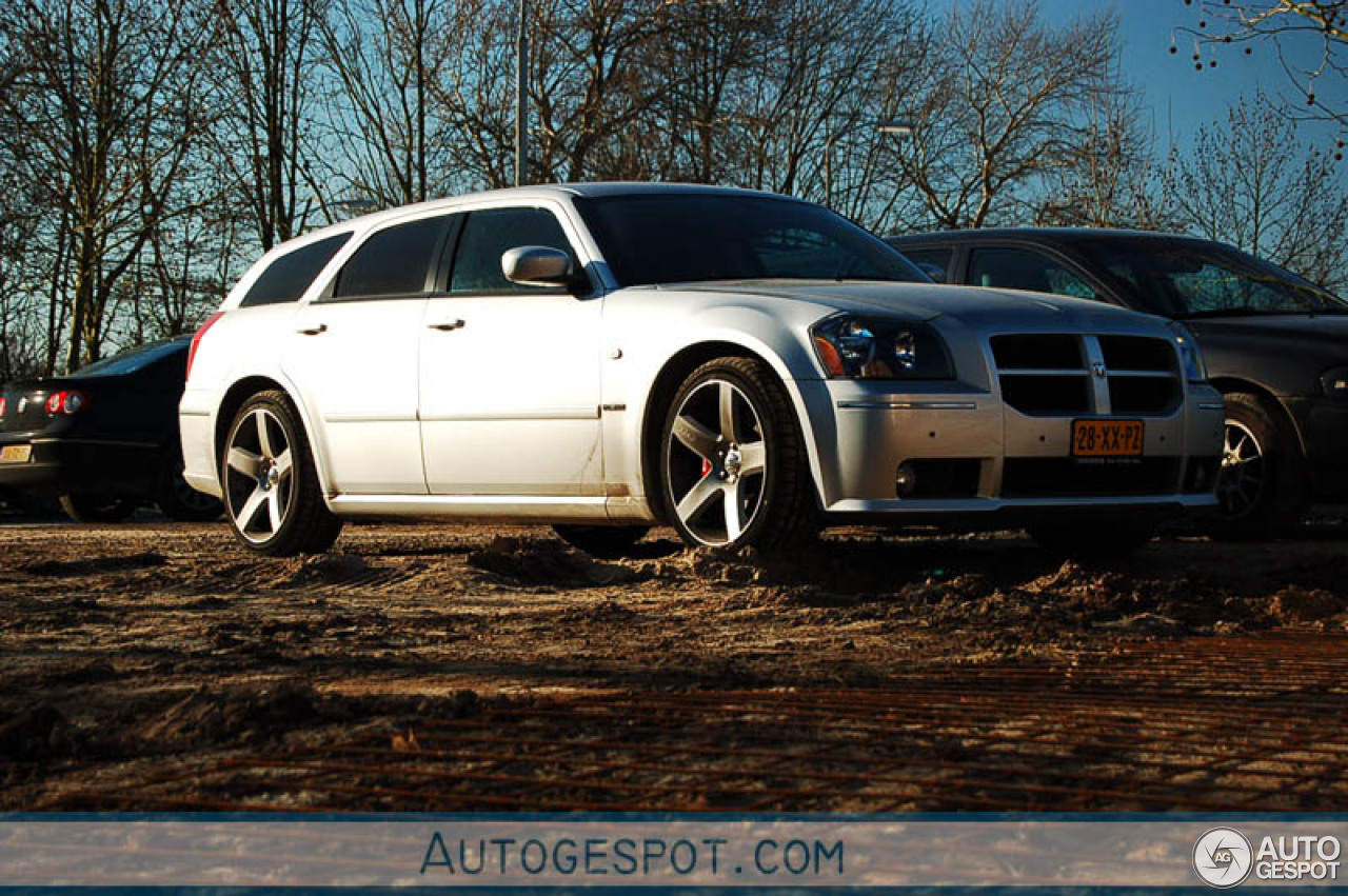 Dodge Magnum SRT-8