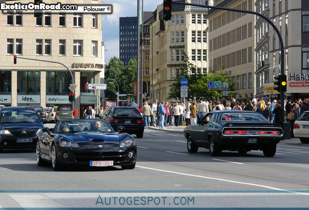 Dodge Viper SRT-10 Roadster 2003