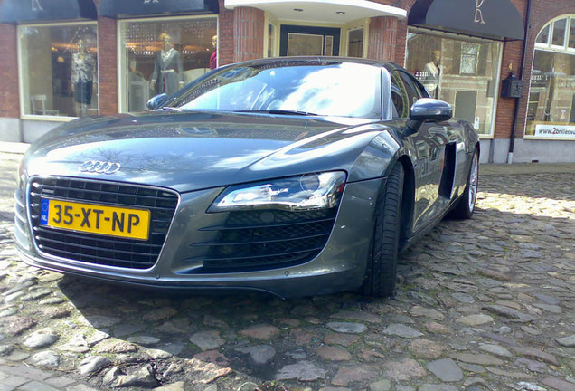 Audi R8