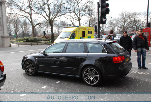 Audi RS4 Avant B7