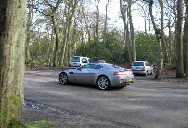 Aston Martin V8 Vantage