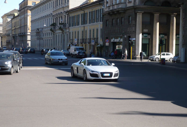 Audi R8