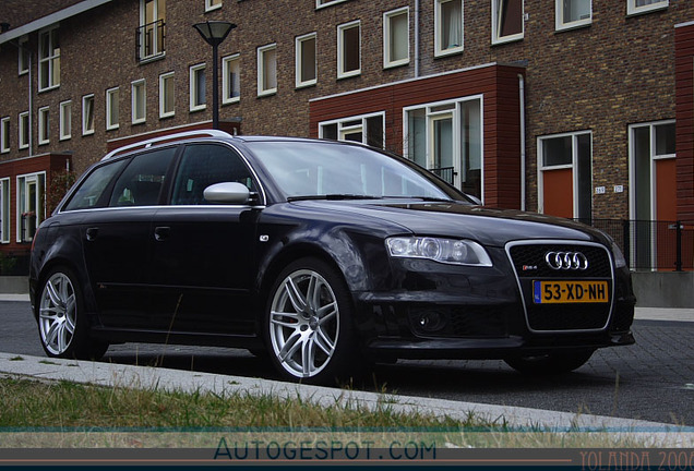 Audi RS4 Avant B7