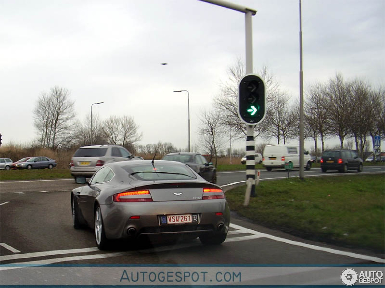 Aston Martin V8 Vantage