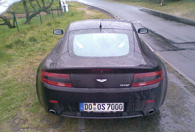 Aston Martin V8 Vantage