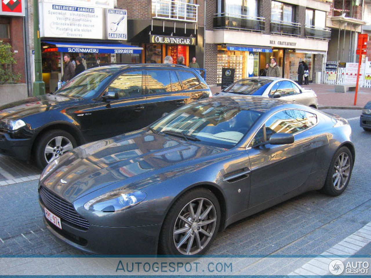 Aston Martin V8 Vantage