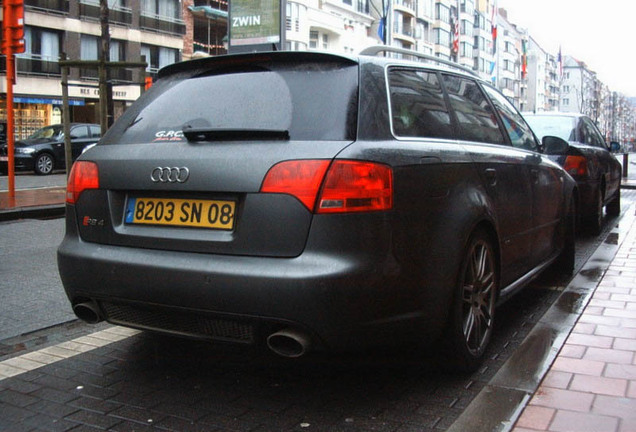 Audi RS4 Avant B7