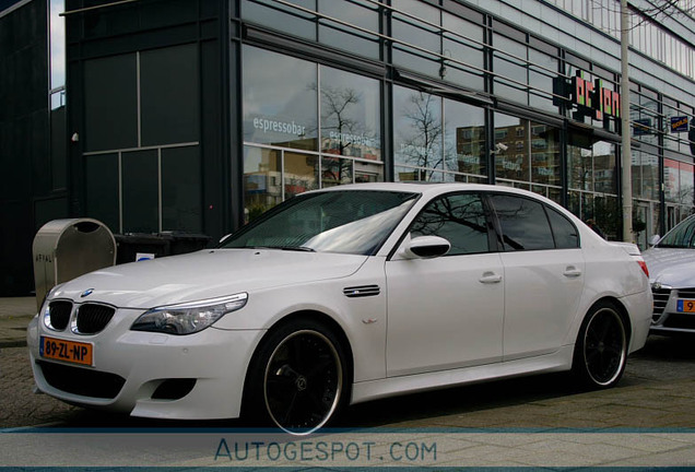 BMW M5 E60 2005