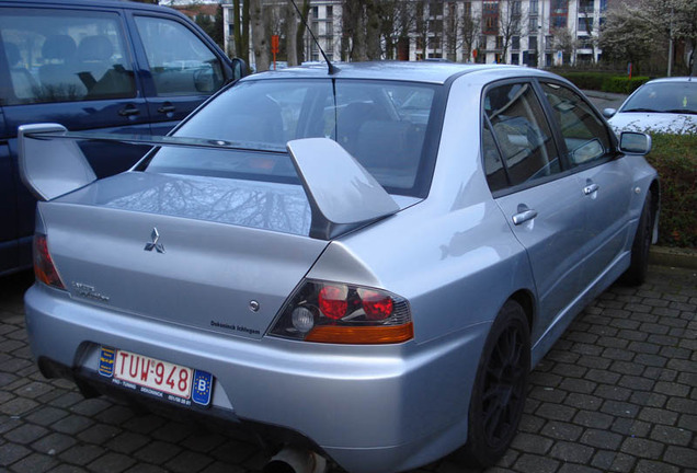 Mitsubishi Lancer Evolution IX