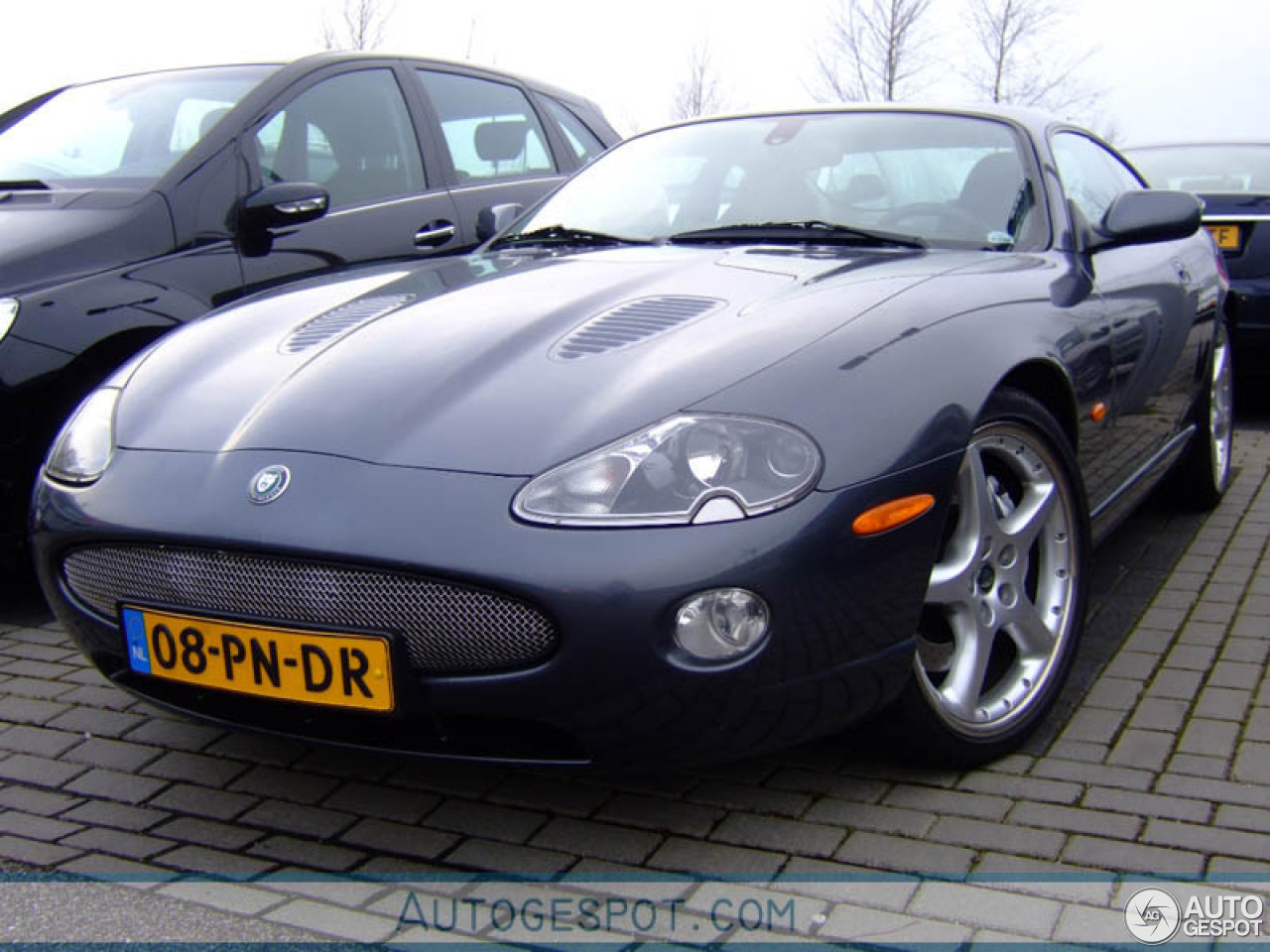 Jaguar XKR