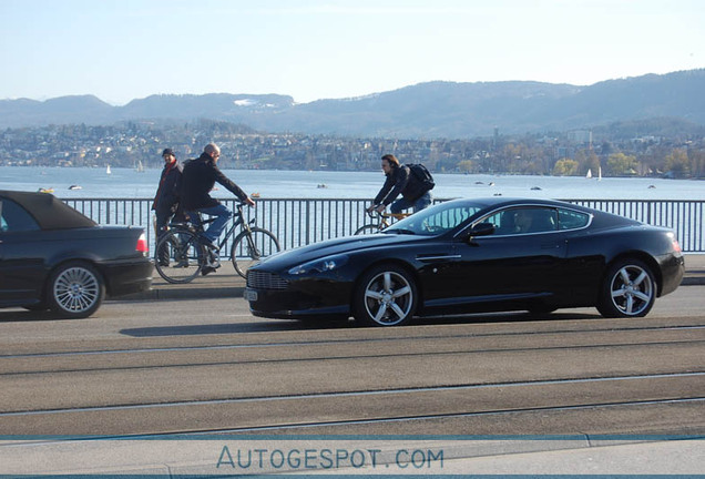 Aston Martin DB9