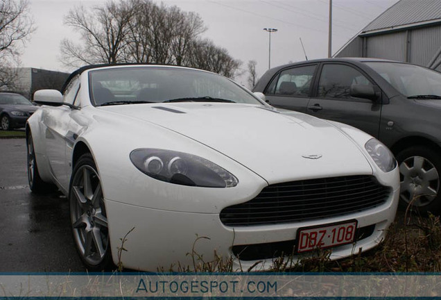 Aston Martin V8 Vantage Roadster